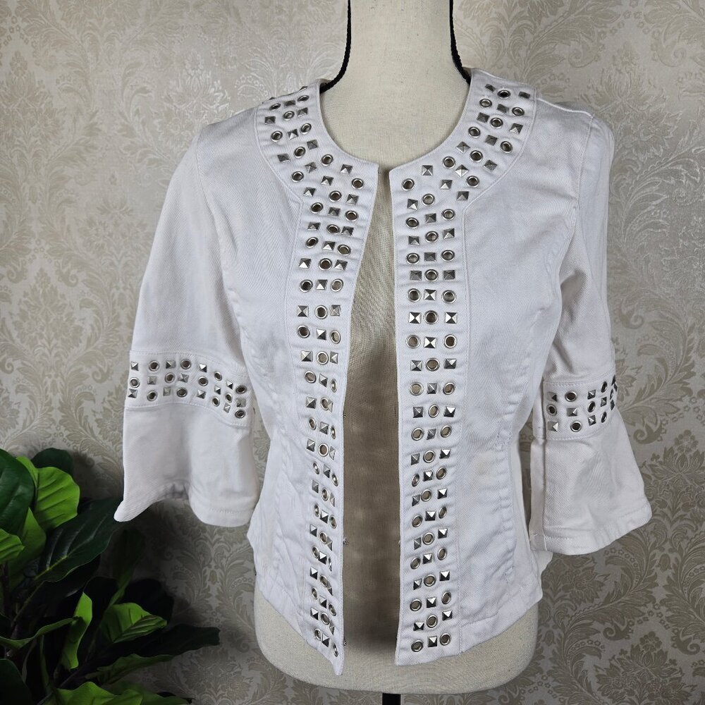 LAL Live a Little Size Small White Denim Jacket Silver Studs Rivets 3/4 Sleeve
